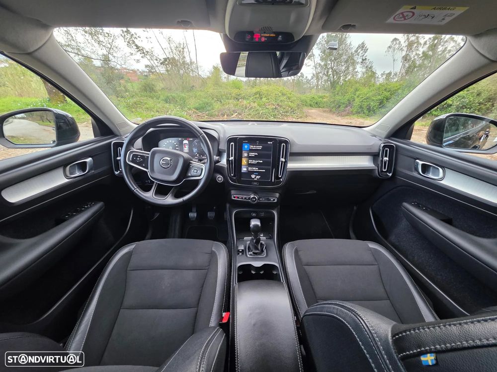 Volvo XC 40 2.0 D3 Momentum Core - 7