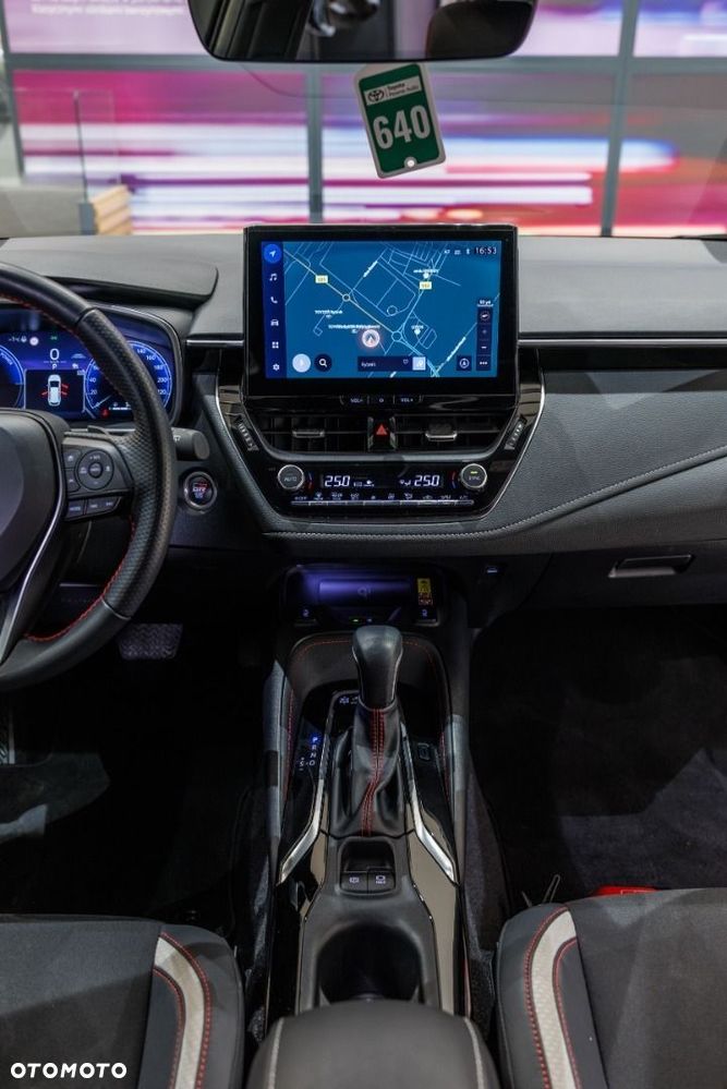 Toyota Corolla - 23