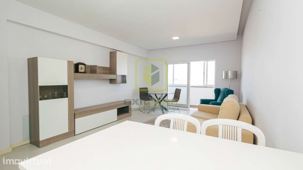 Apartamento T1 na Primeira Linha de Mar! - Grande imagem: 3/24