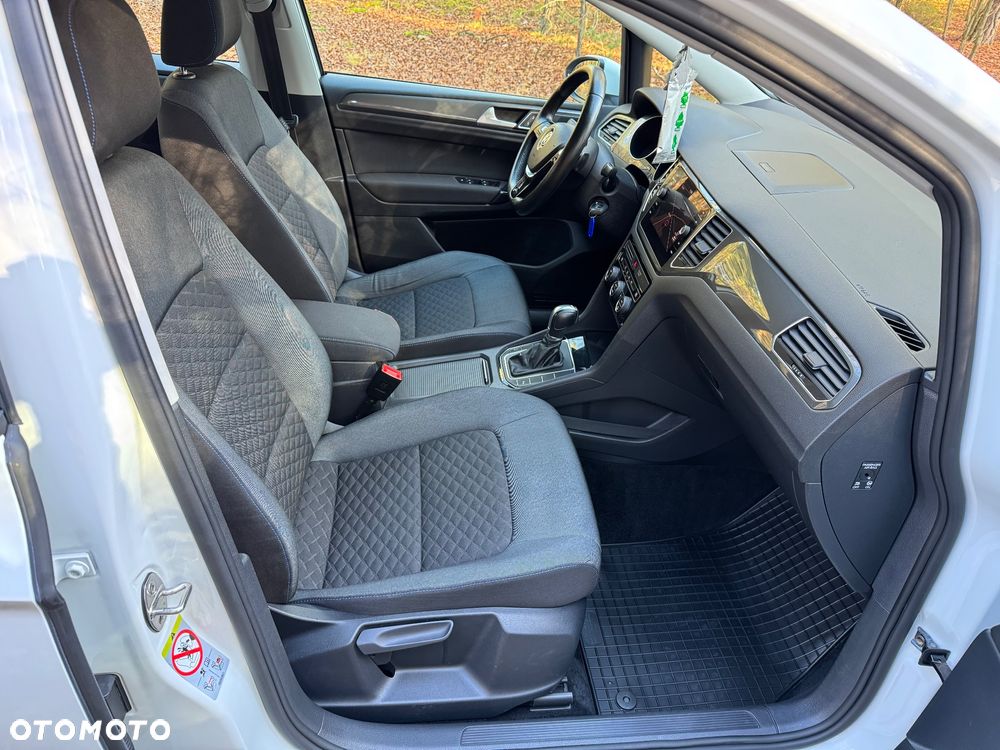 Volkswagen Golf Sportsvan VII SV 1.6 TDI Highline DSG - 26