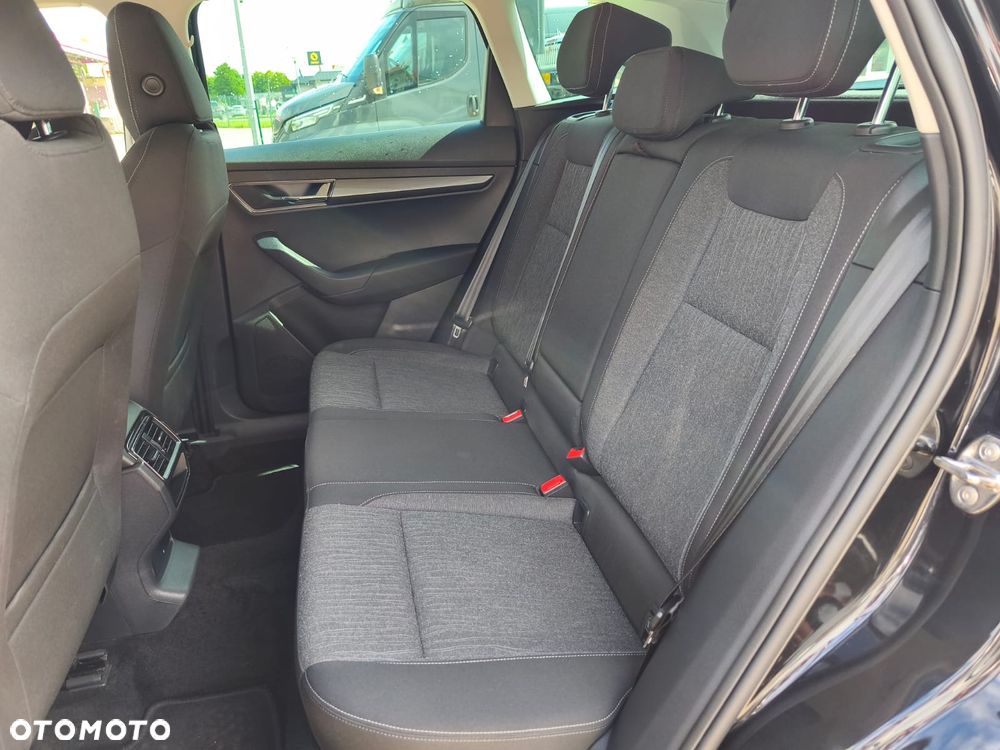 Skoda Karoq 1.6 TDI SCR DSG Ambition - 19