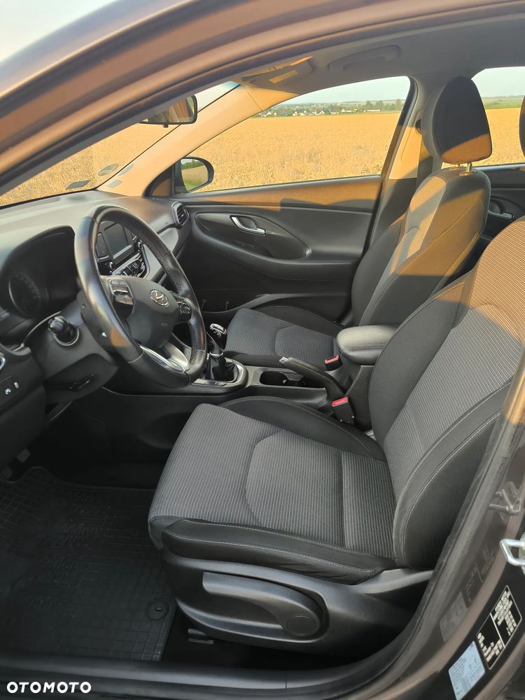 Hyundai i30 1.0 T-GDI Premiere Comfort - 13