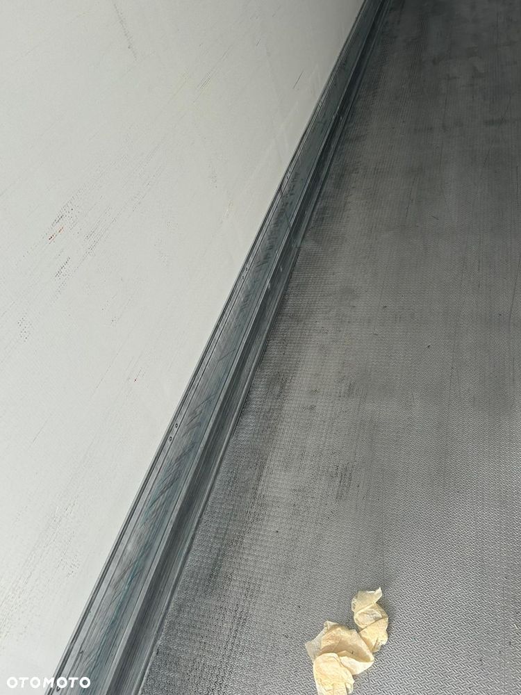 Schmitz Cargobull SKO 24/L - 18