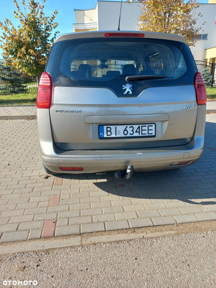 Peugeot 5008 - 6