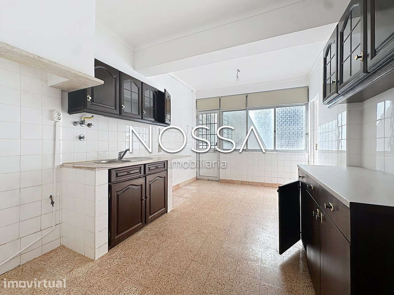 T2 com Logradouro e Excelente Potencial | Centro - Vila Franca de Xira - Grande imagem: 4/28