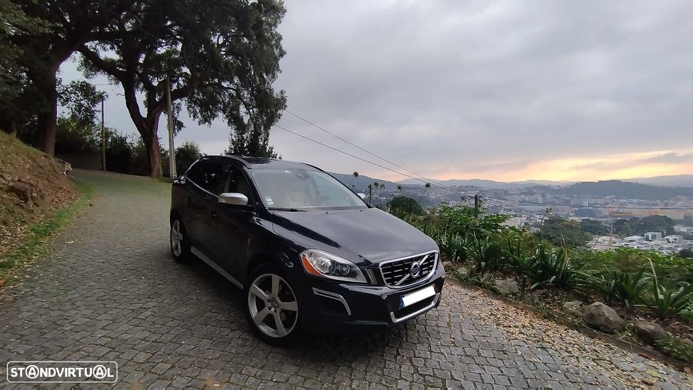 Volvo XC 60 2.0 D4 DRIVe R-Design - 12