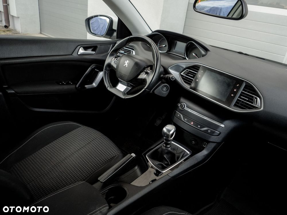 Peugeot 308 BlueHDi 130 Stop & Start Style - 40