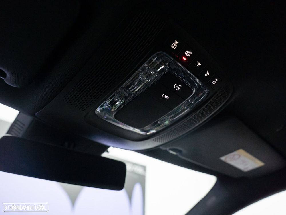 Mercedes-Benz CLA 250 e AMG Line - 36