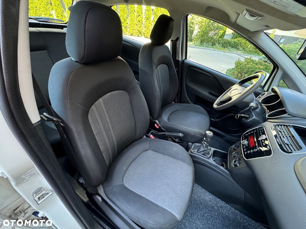 Fiat Punto Evo - 11