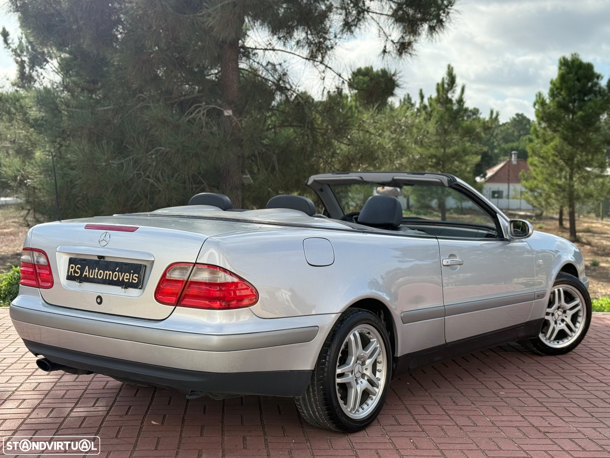 Mercedes-Benz CLK 230 Kompressor Elegance - 4