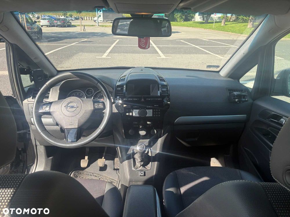 Opel Zafira - 5