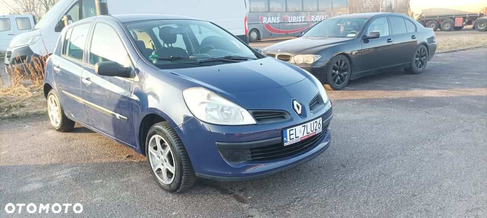 Renault Clio 1.2 16V Authentique - 13