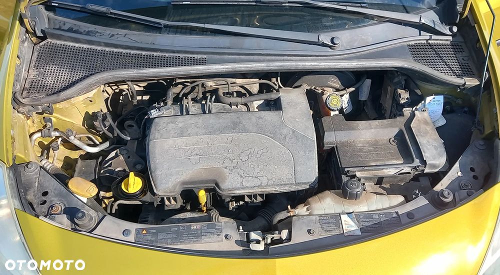 Renault Clio 1.2 16V Dynamique - 10