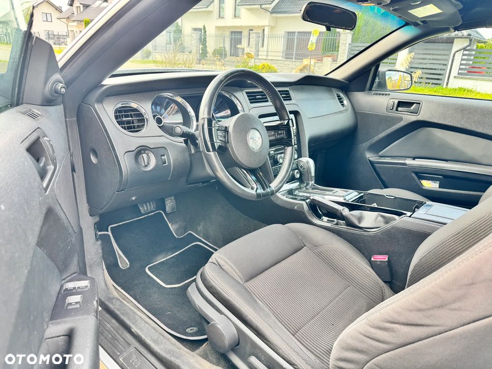 Ford Mustang 3.7 V6 - 2
