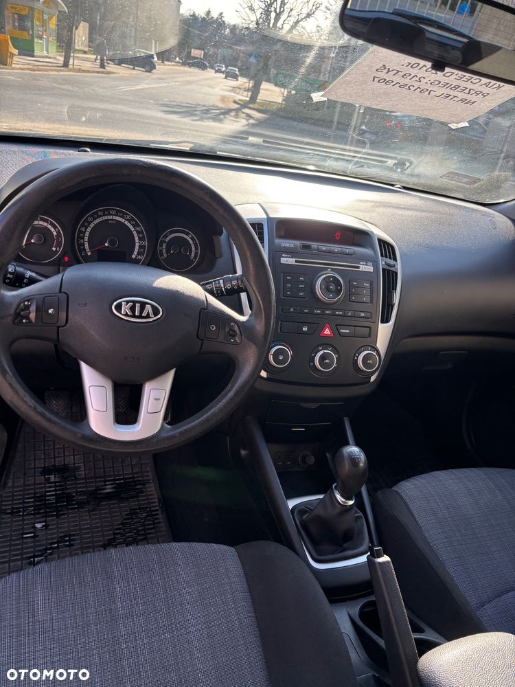 Kia Ceed 1.4 Comfort - 6
