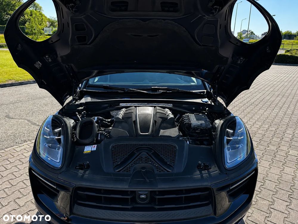 Porsche Macan GTS - 31