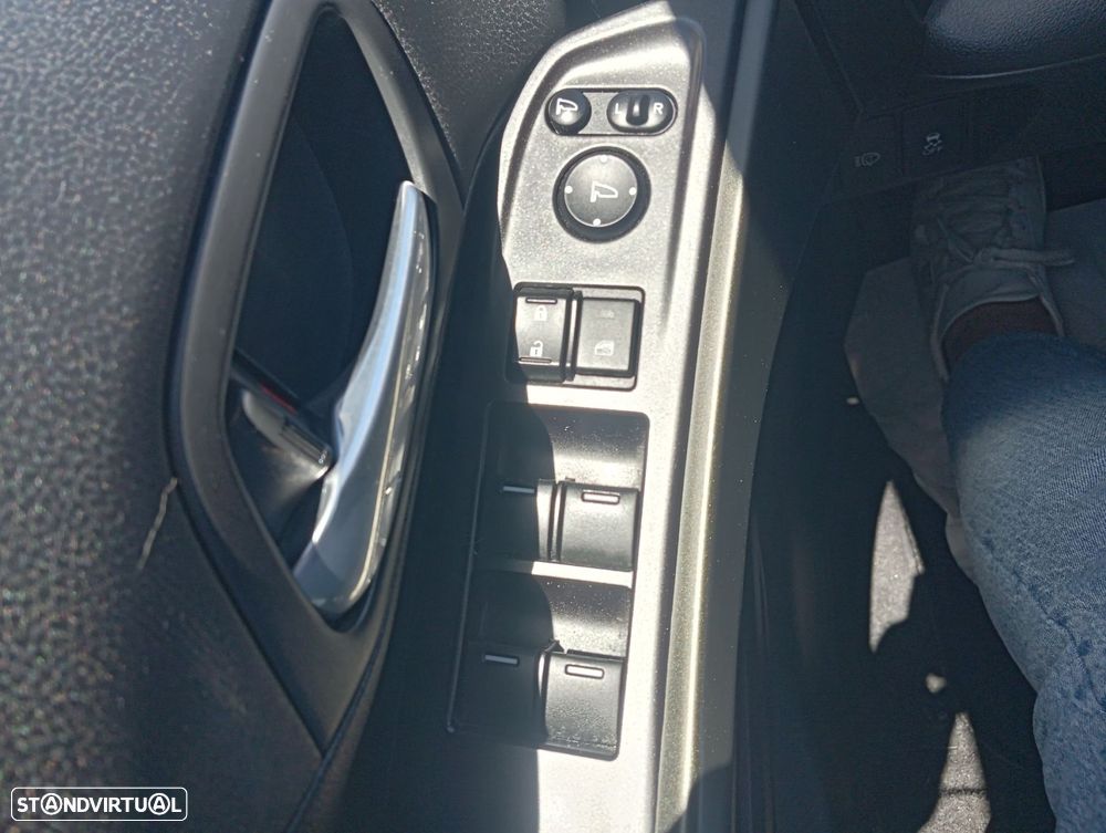 Honda Civic 1.4 i-VTEC Sport - 10
