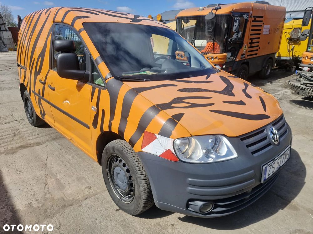 Volkswagen CADDY - 6
