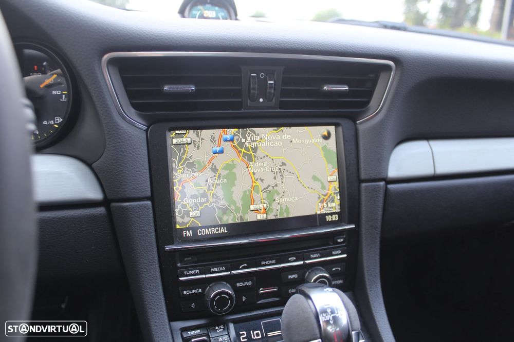 Porsche 911 Série F - 28