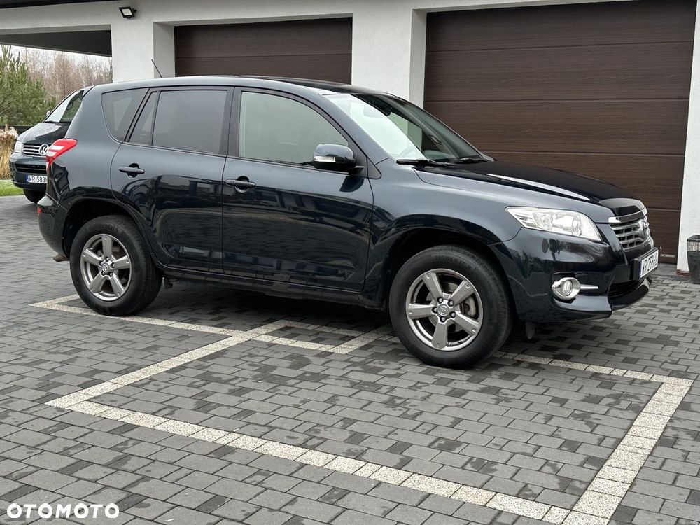 Toyota RAV4 2.0 VVT-i Premium - 10
