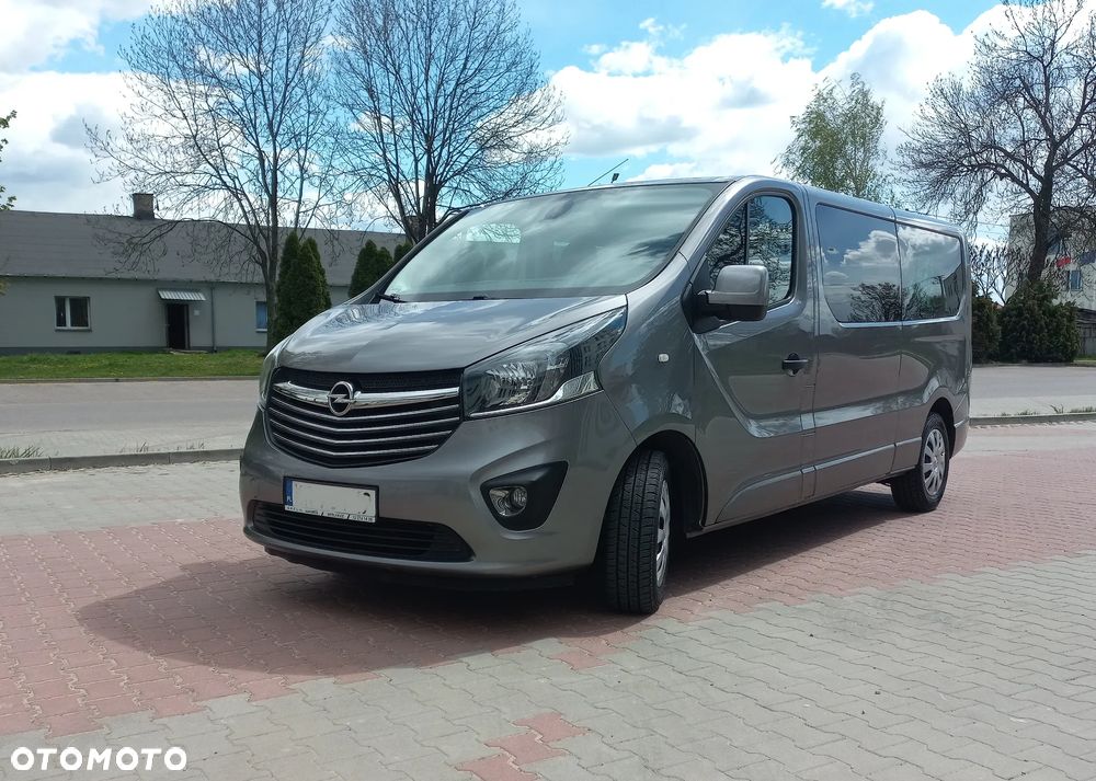 Opel Vivaro L2H1 2,9t Elegance Business - 24