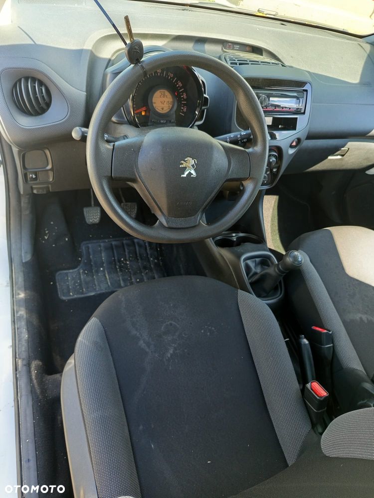 Peugeot 108 - 5