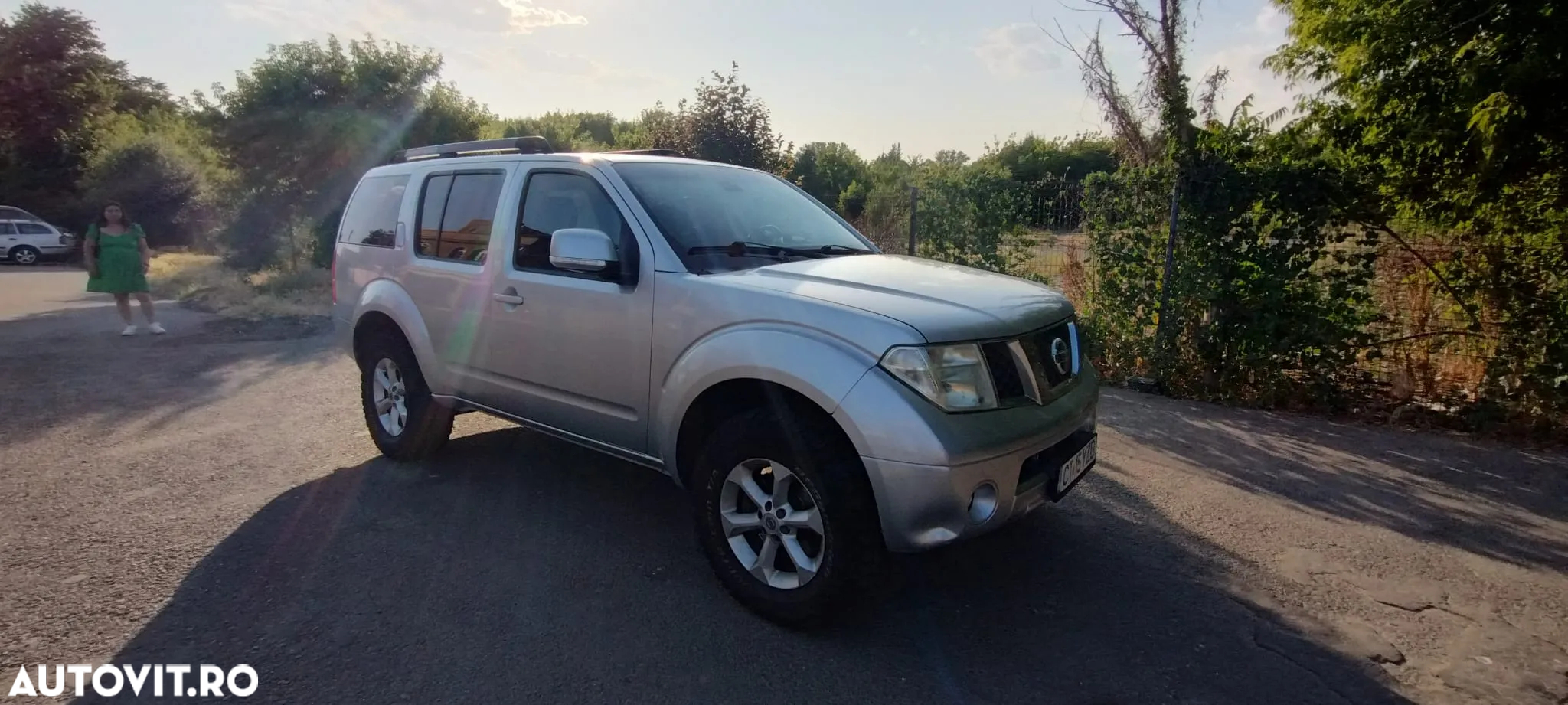 Nissan Pathfinder 2.5 dCi LE - 2