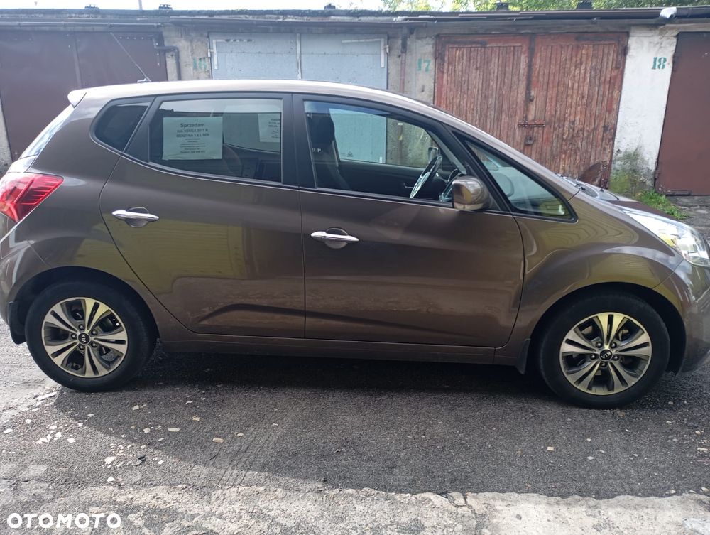 Kia Venga 1.6 L - 1