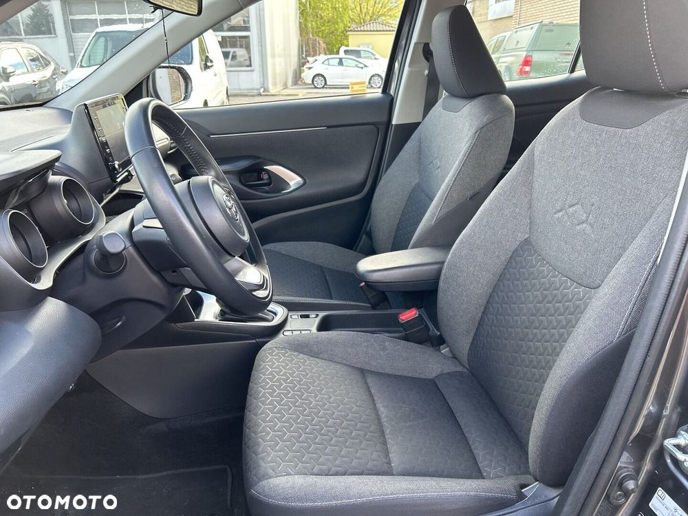 Toyota Yaris Cross Hybrid 1.5 Comfort - 11