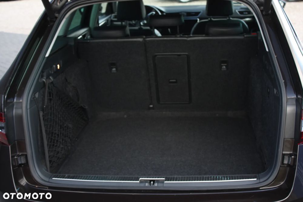 Skoda Superb 2.0 TDI 4x4 L&K DSG - 16