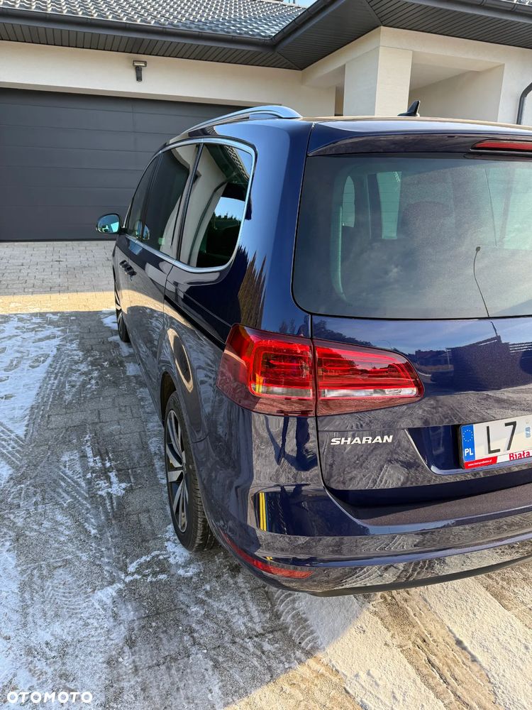 Volkswagen Sharan 2.0 TDI DSG IQ.DRIVE - 12