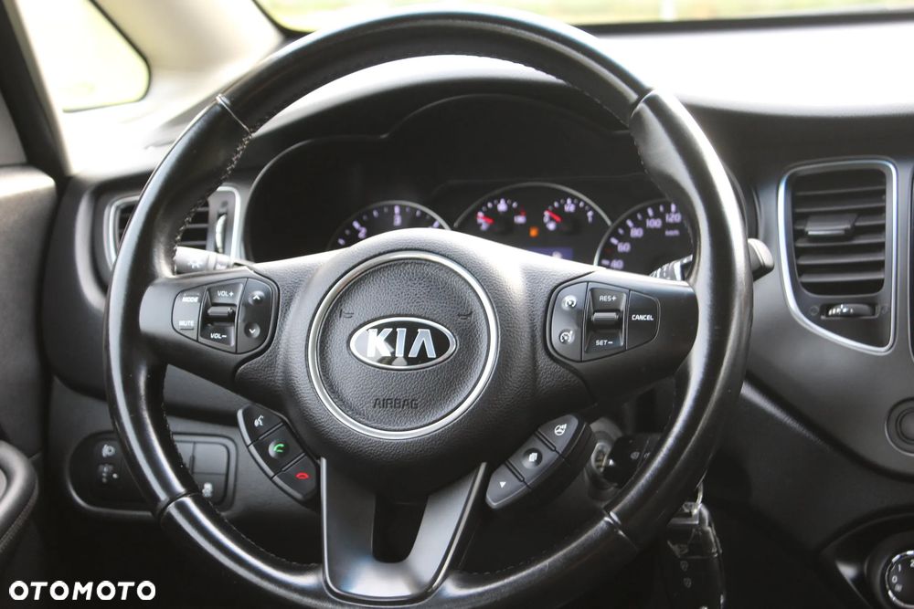 Kia Carens 1.7 CRDi Edition 7 - 24