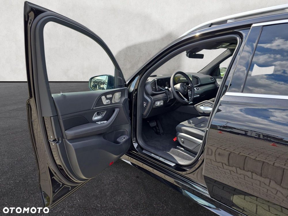 Mercedes-Benz GLE - 11