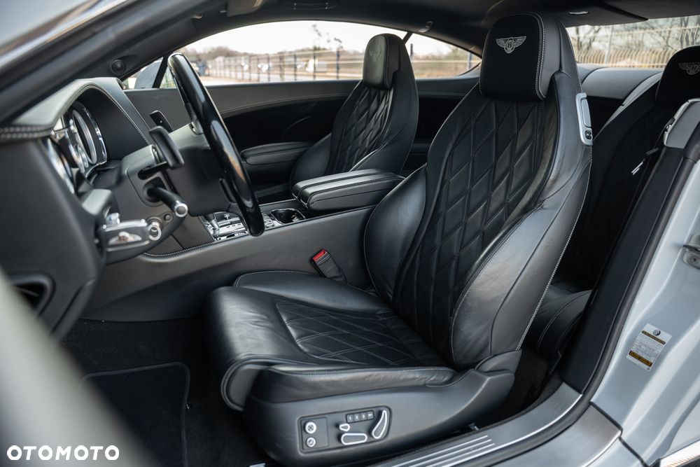 Bentley Continental GT Speed - 24