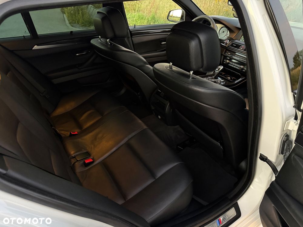 BMW Seria 5 535i xDrive - 21
