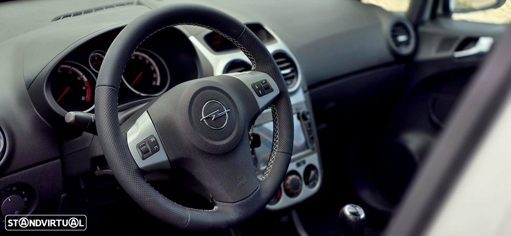 Opel Corsa - 12