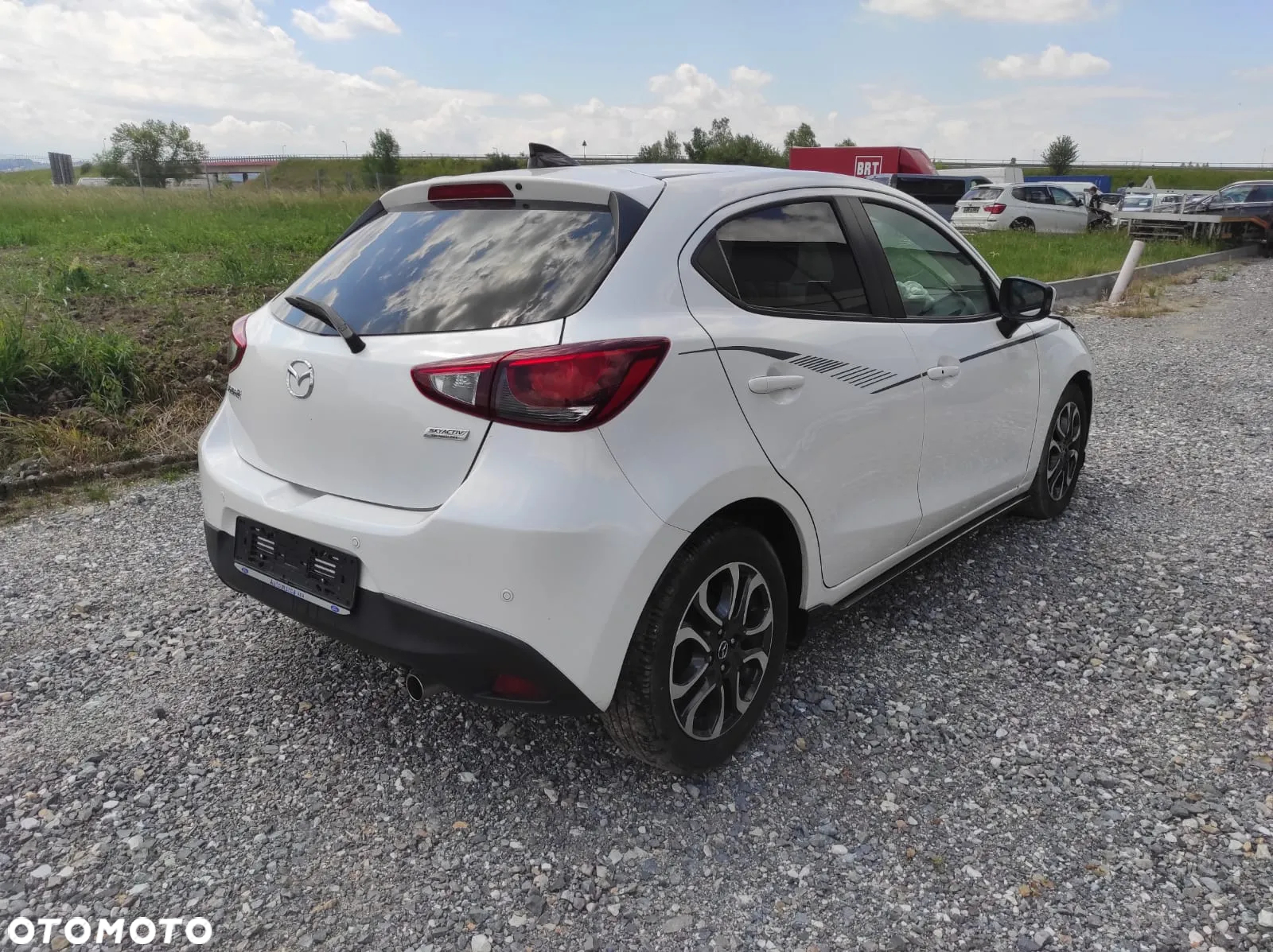 Mazda 2 SKYACTIV-G 115 (i-ELOOP) Sports-Line - 7