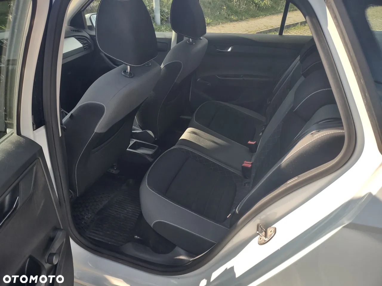 Skoda Fabia 1.0 TSI Ambition - 10