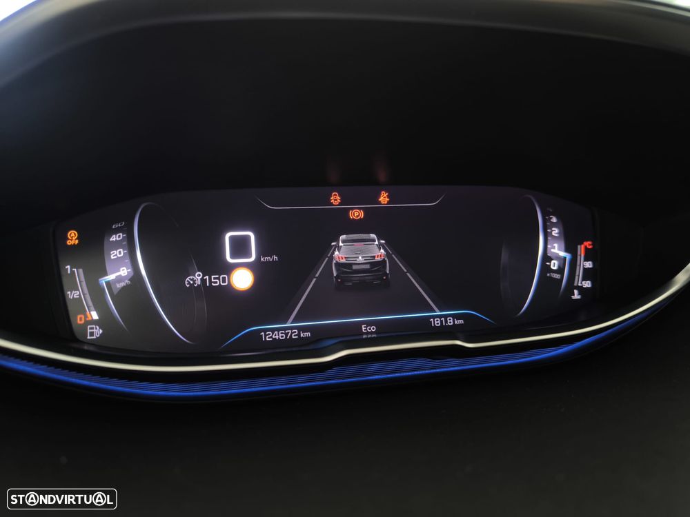 Peugeot 3008 1.5 BlueHDi Active Pack — fotografia 16