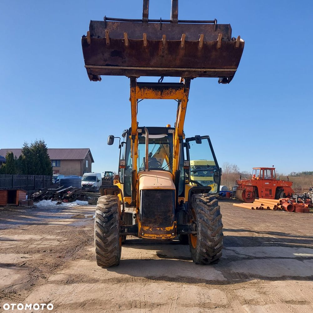JCB - 12
