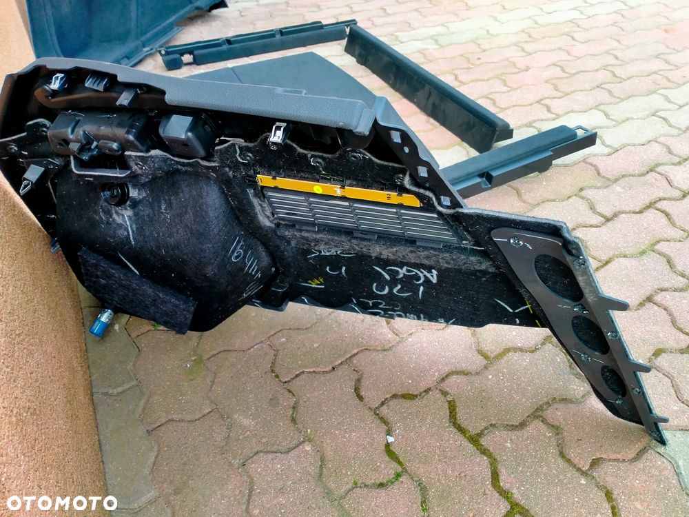 Audi Q5 80A Bagażnik Boczki Tapicerki Boczek Bagażnika Podłoga 2018r - 6