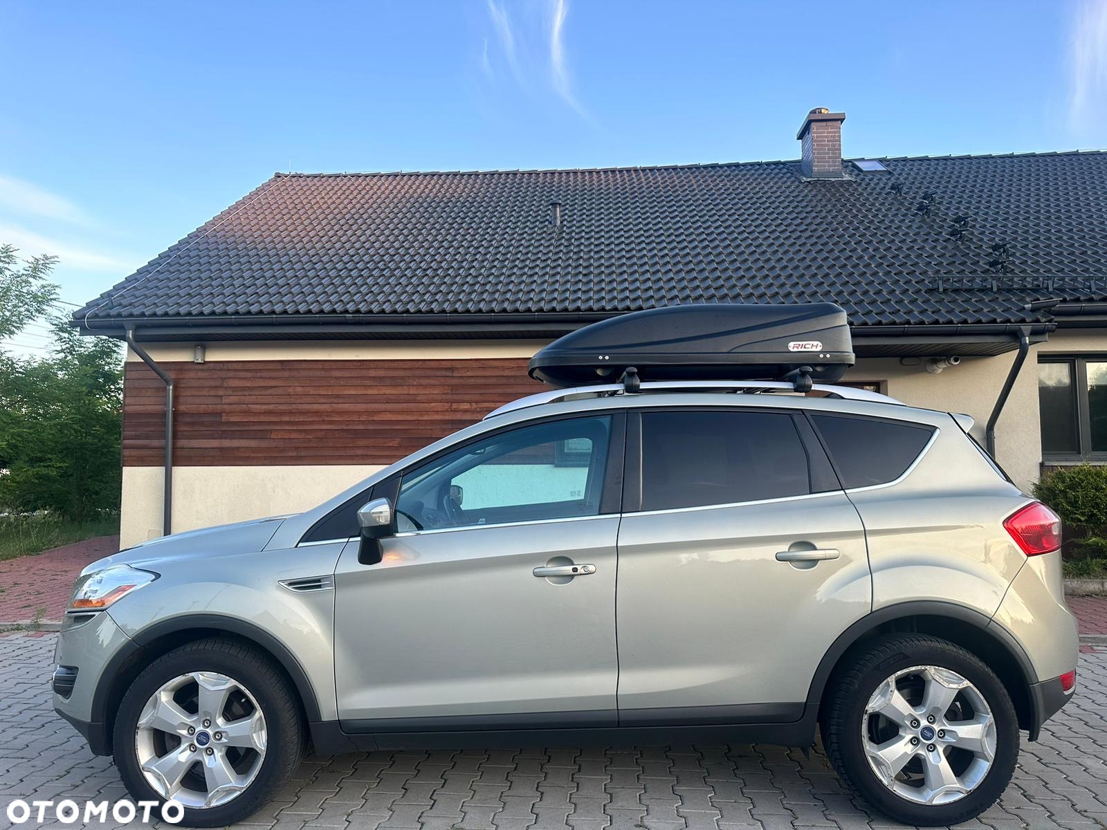 Ford Kuga - 8