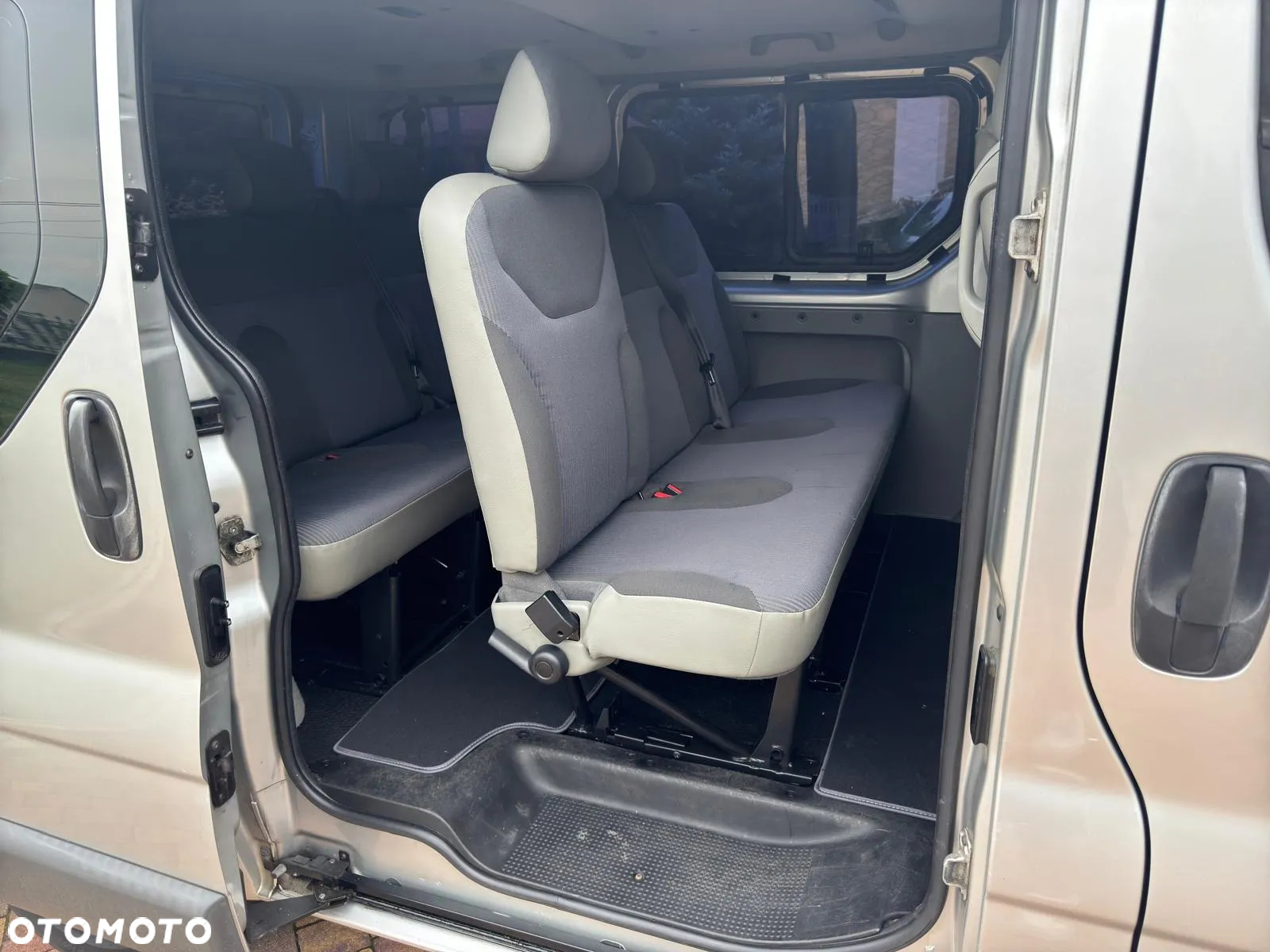 Opel Vivaro - 7