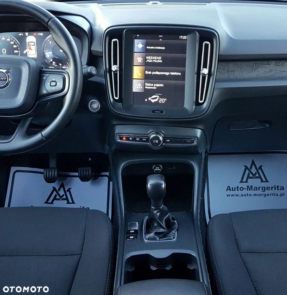 Volvo XC 40 D3 Momentum - 17