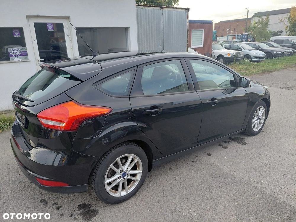 Ford Focus - 8