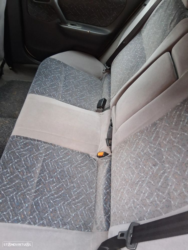 Nissan Primera Wagon 2.0 TD Comfort - 17