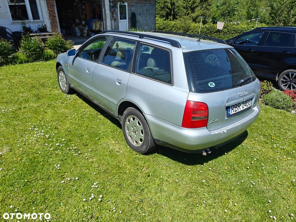 Audi A4 Avant - 2