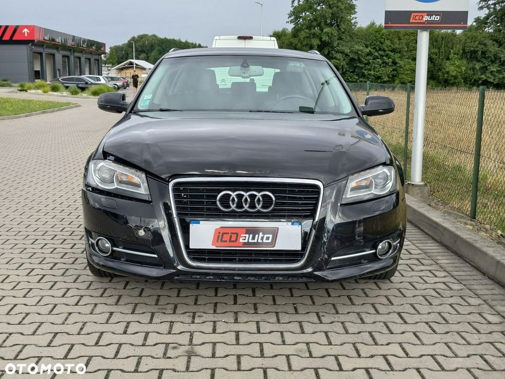 Audi A3 Sportback - 2