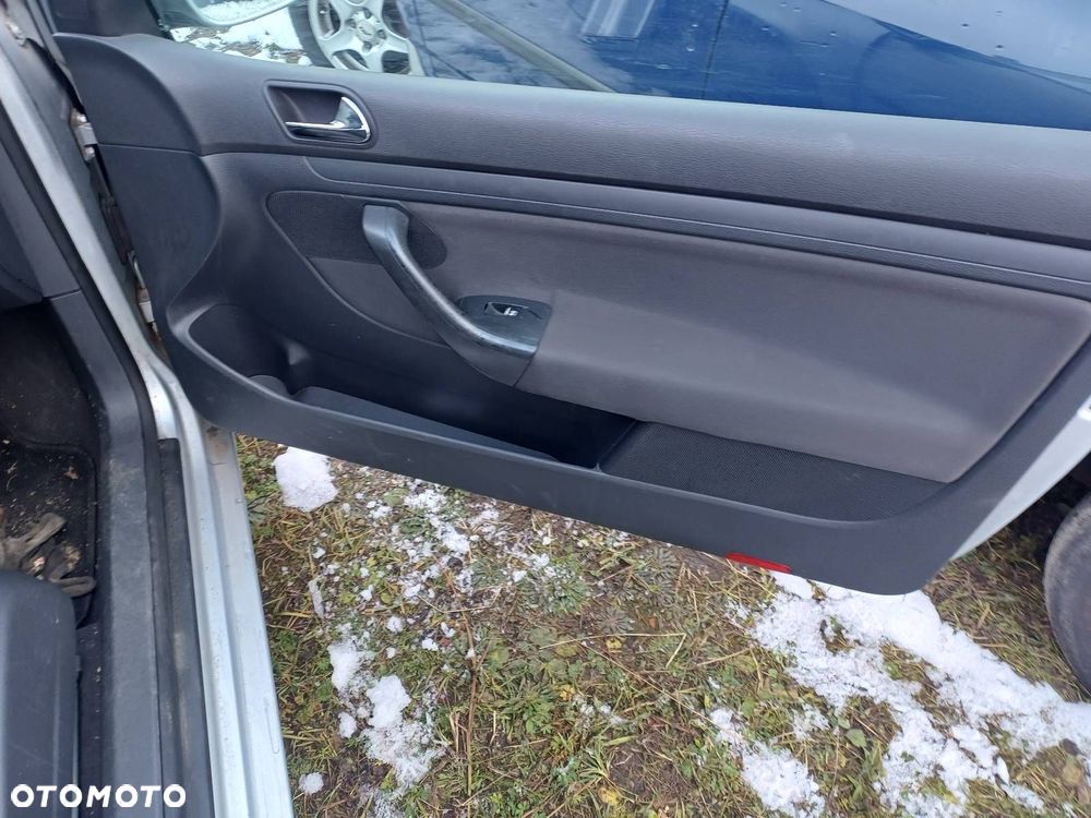 FOTELE KOMPLET LEWY PRAWY KANAPA TYŁ + BOCZKI VOLKSWAGEN GOLF V 3D - 6