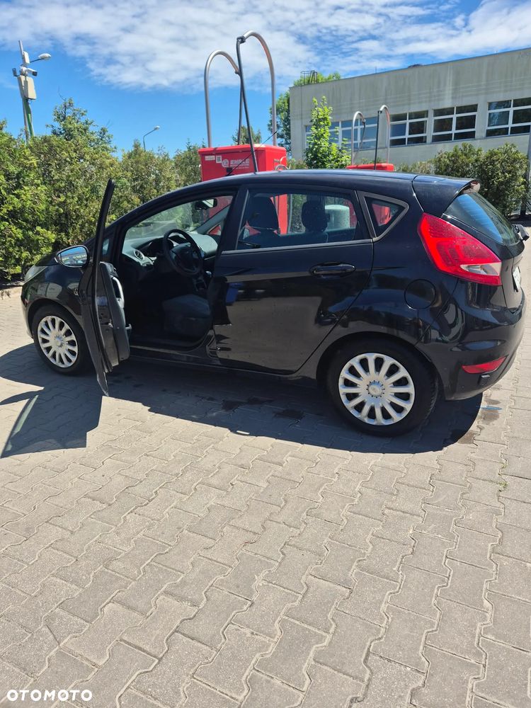 Ford Fiesta 1.25 Trend - 2